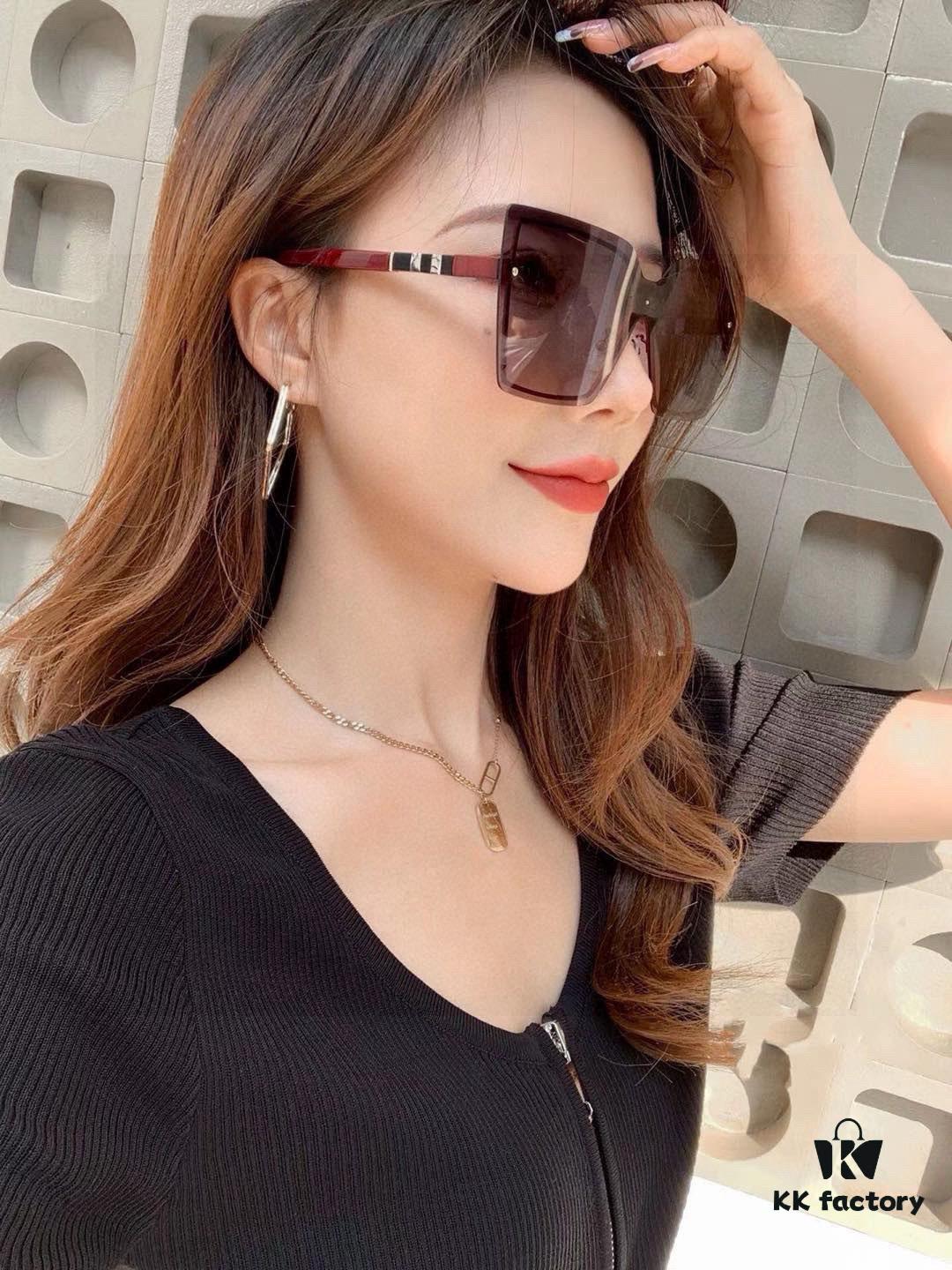 6931f8613a89a121ed549aa2 CHANE Chanel Volcano Rain Fashion Frameless Sunglasses Lens Top Luxury High Quality Women's Driving Sunglasses Model: CH1379