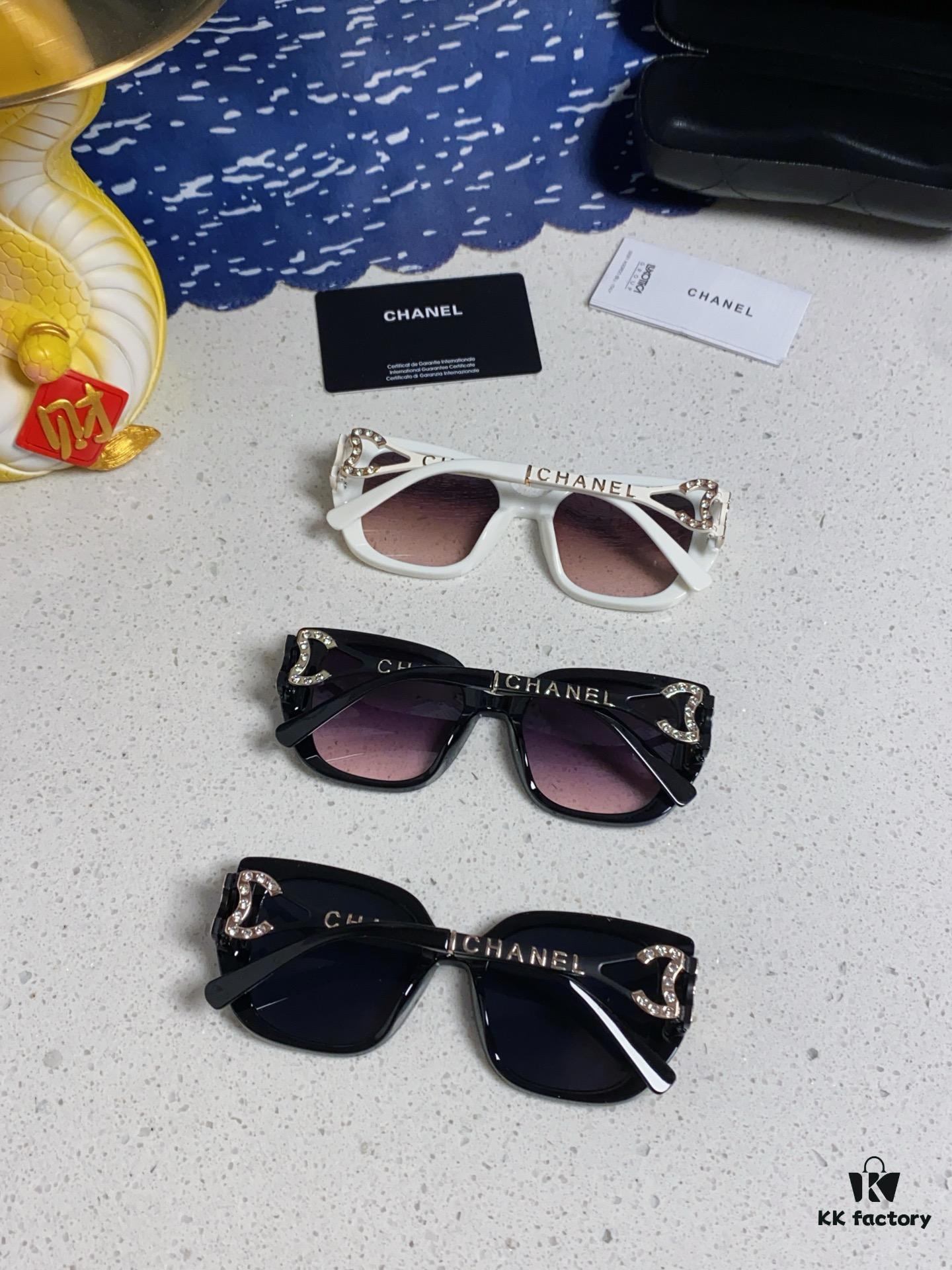 6931f8663a89a121ed549aea Chanel 2024 New Fashion Sunglasses for Women, UV-Protective Retro Stylish Oversized Glasses, Slimming and Trendy