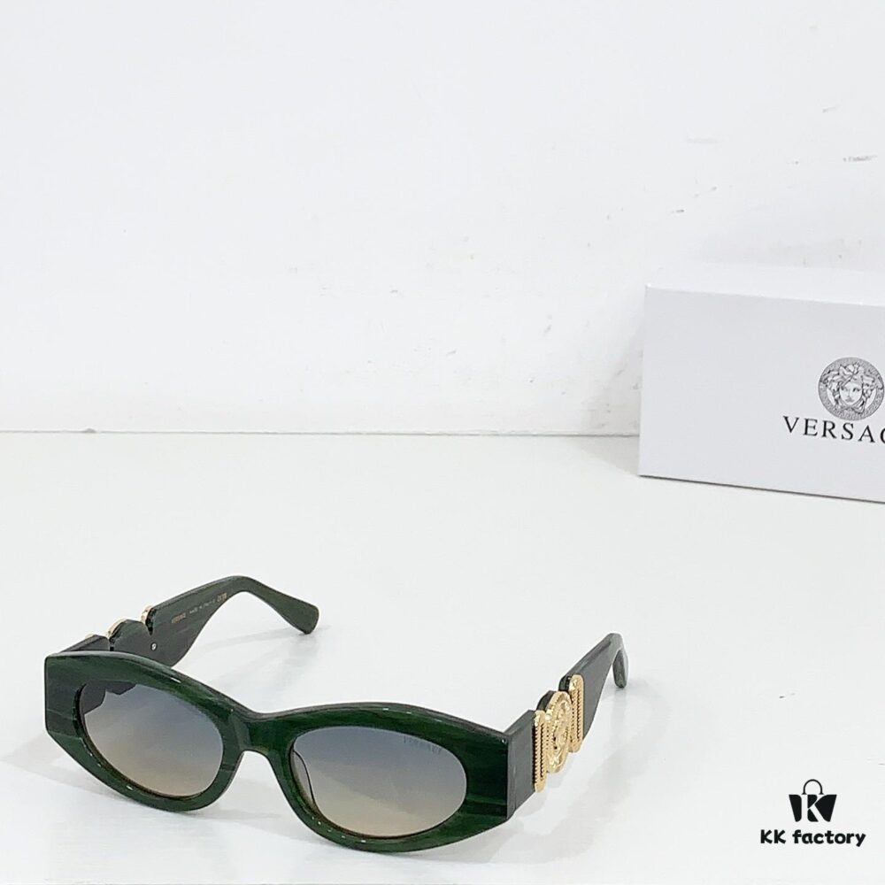 6931f86d3a89a121ed549b48 135 VERSACE MODEL: VE4478OU SIZE: 52-19-148 Sunglasses