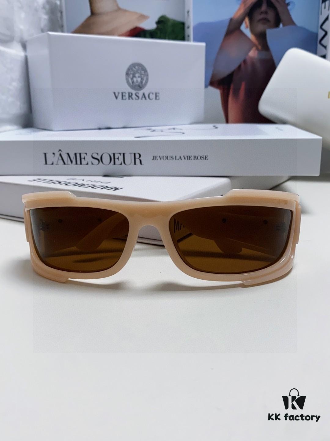 Versace Men's Fashion Pilot Full-Frame Sunglasses