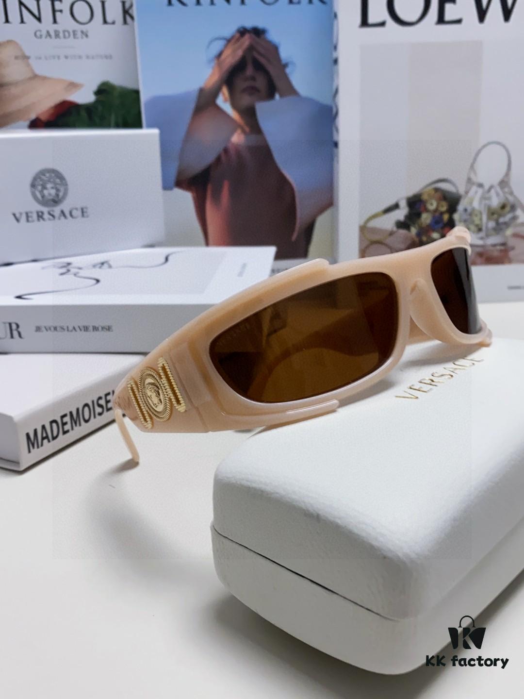 Versace Men's Fashion Pilot Full-Frame Sunglasses