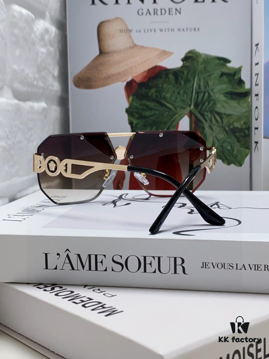 6931f8743a89a121ed549ba7 VERSACE 2025 Women's Square Oversized Full-Rim Sunglasses, European Fashion Carved Design, Xiaohongshu Style
