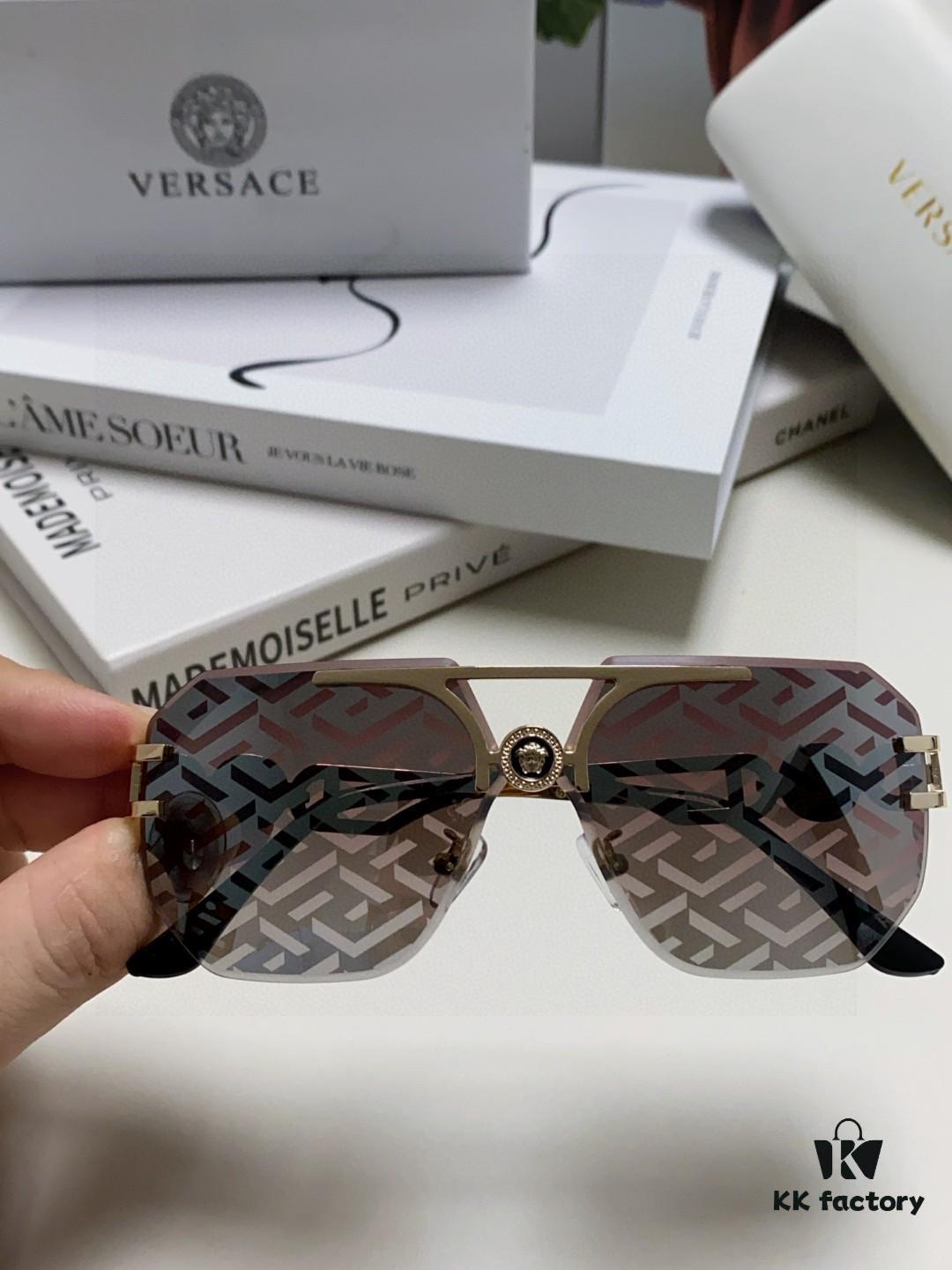 6931f8753a89a121ed549bb2 VERSACE Versace 2025 European and American Fashion Women's Square Oversized Full-Rim Sunglasses, Carved Design Xiaohongshu Style
