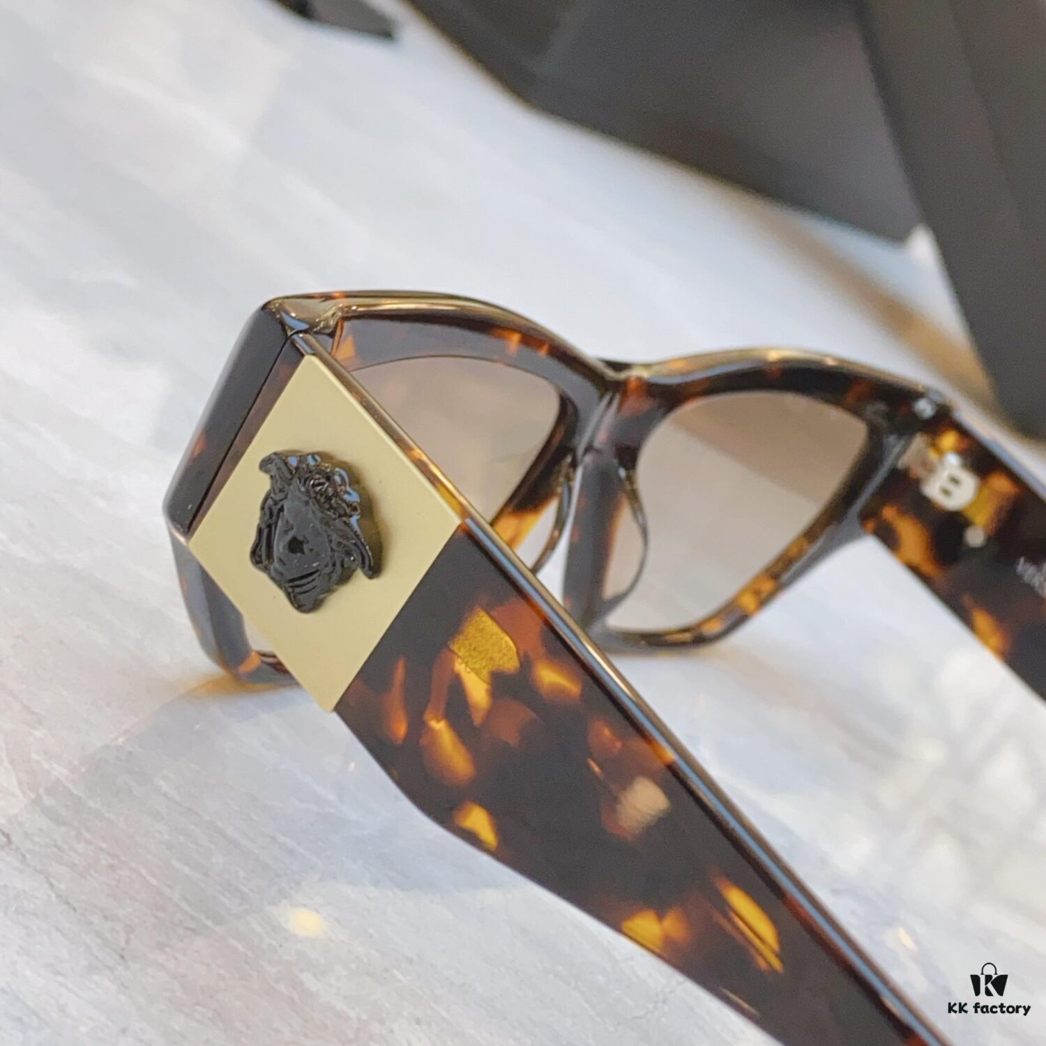 6931f8783a89a121ed549bdc VERSACE New Model Sunglasses, MODEL: VE S89, SIZE: 55-16-145