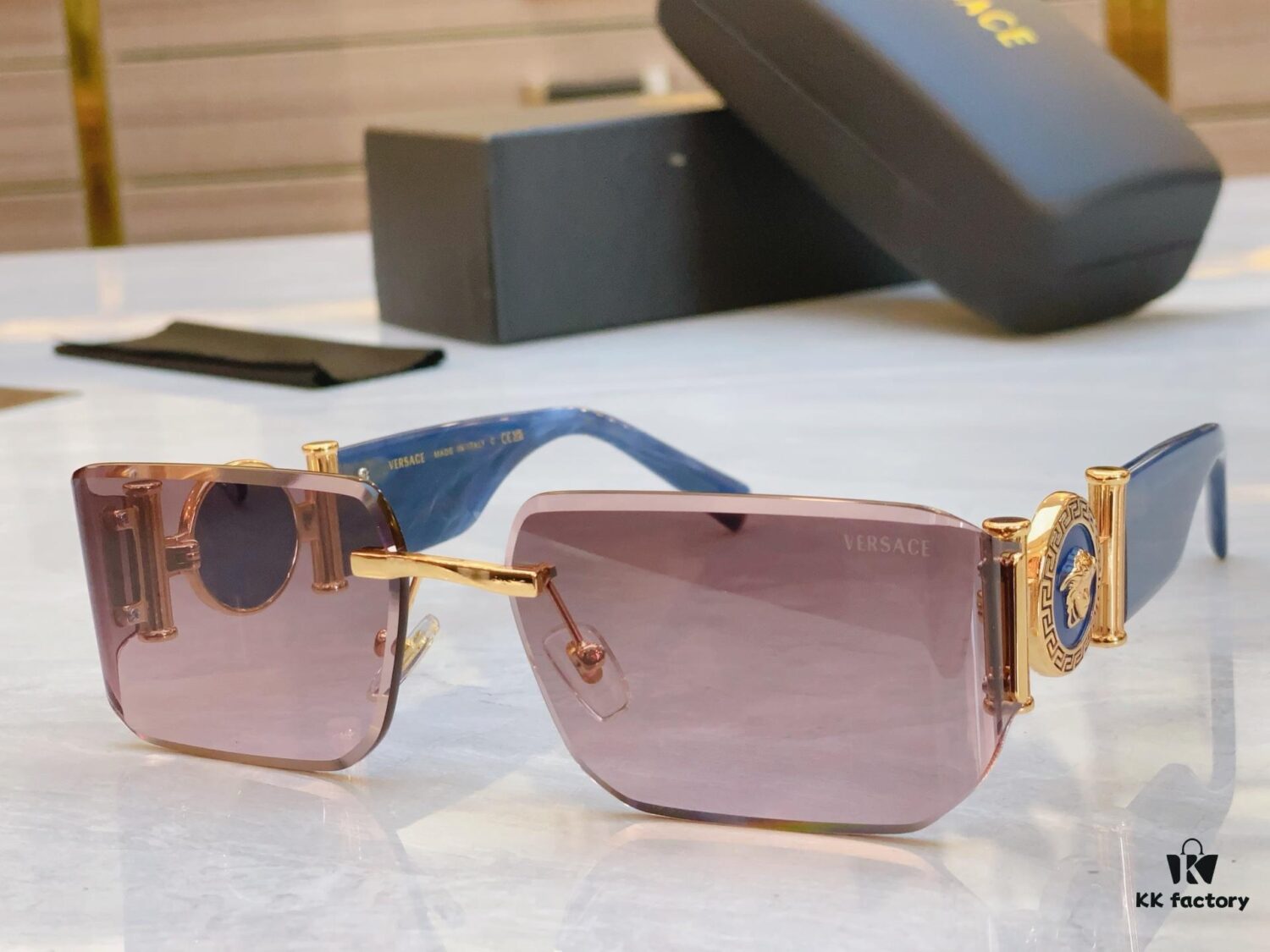 VERSACE New Model Sunglasses, MODEL: VE6772, SIZE: 63-17-138