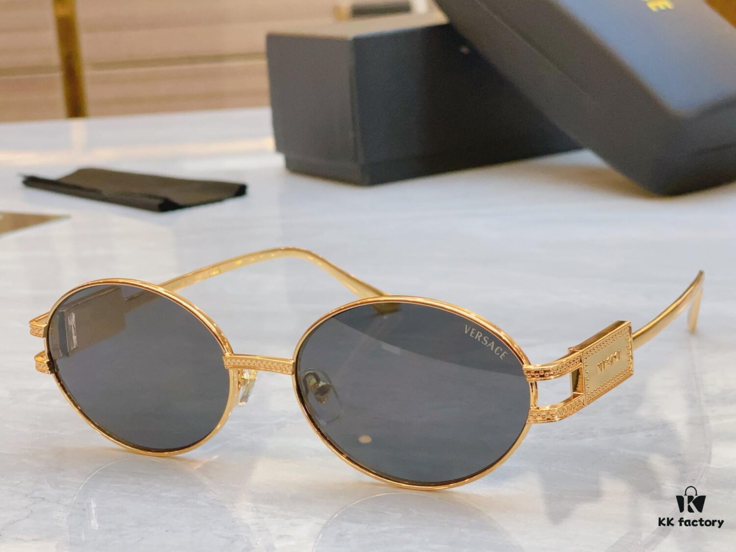 VERSACE New Model Sunglasses, MODEL: VE6799, SIZE: 58-17-142