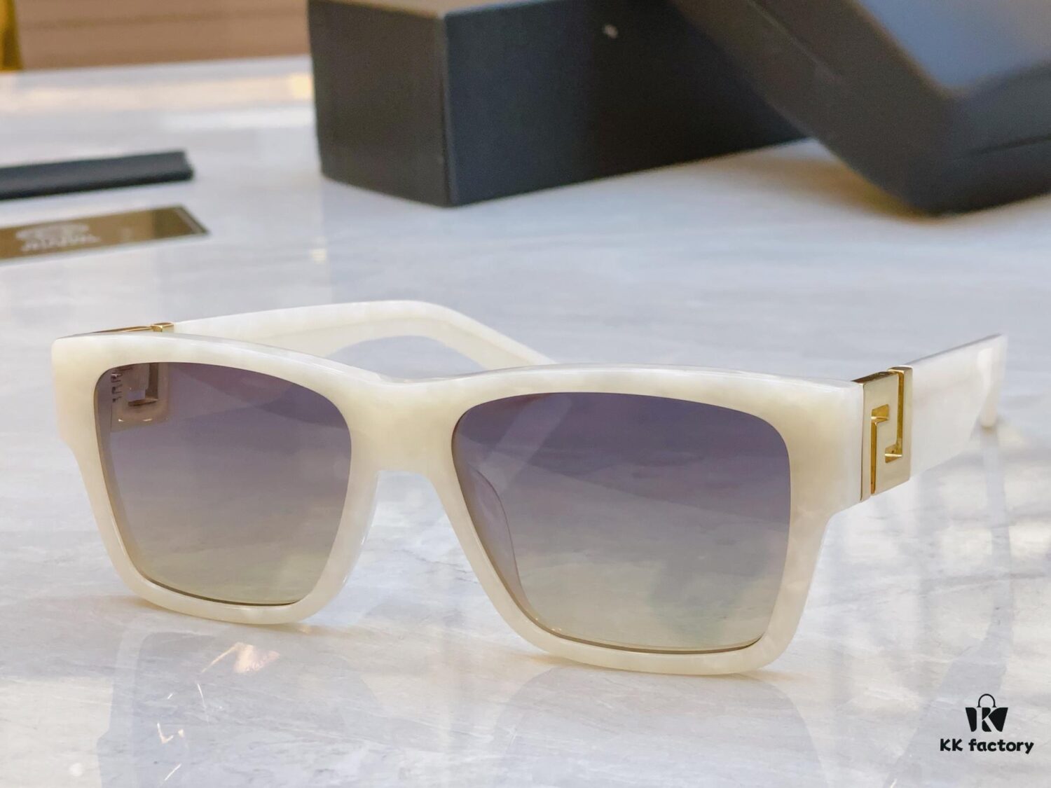 6931f88d3a89a121ed549d01 VERSACE New Model Sunglasses, MODEL: VE4296, SIZE: 55-18-145