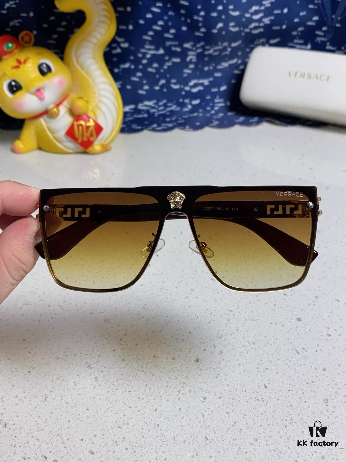 6931f89e3a89a121ed549dde Versace 2025 New Arrival Fashion Sunglasses Gradient UV Protection Cut-out Design Unisex Eyewear