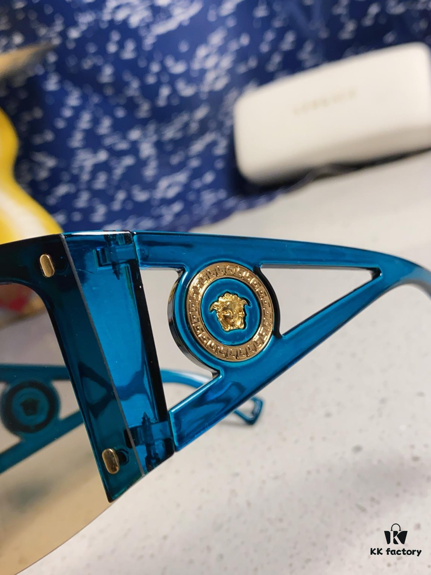 6931f8a43a89a121ed549e28 Versace 2025 New Arrival European and American Style One-Piece Sunglasses, Fashionable Oversized Hollow-Out Sunglasses for Men and Women