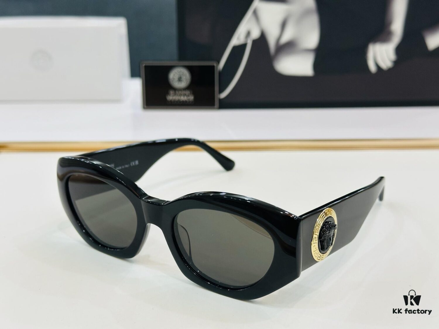VERSACE VE420/E Sunglasses Model: 52□21-145 L