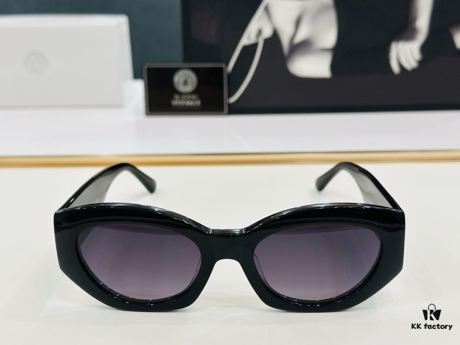 VERSACE VE420/E Sunglasses Model: 52□21-145 L