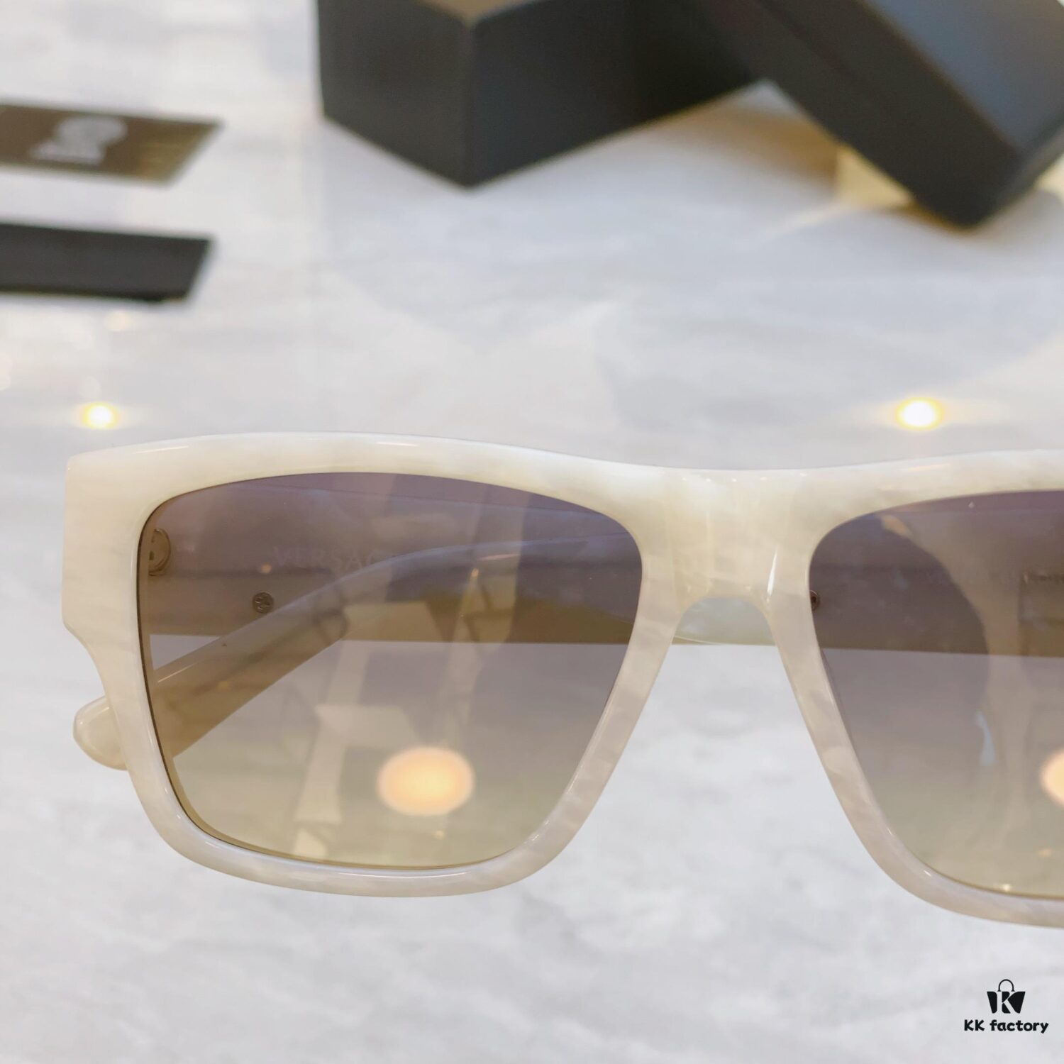 6931f8b03a89a121ed549ecd VERSACE New Model Sunglasses, MODEL: VE372N, SIZE: 56□17-145