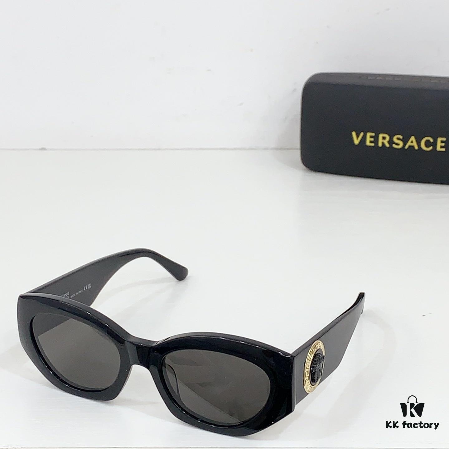 135 VERSACE MOD: VE420/E Size: 52-21-145 Sunglasses