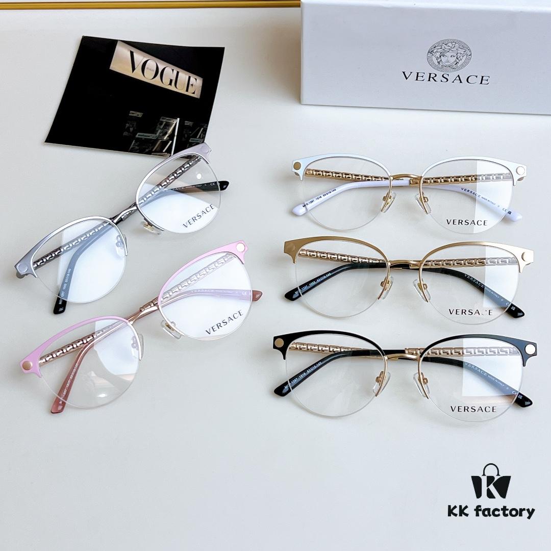 135 Versac* MODEL: 1297 SIZE: 53□18 140