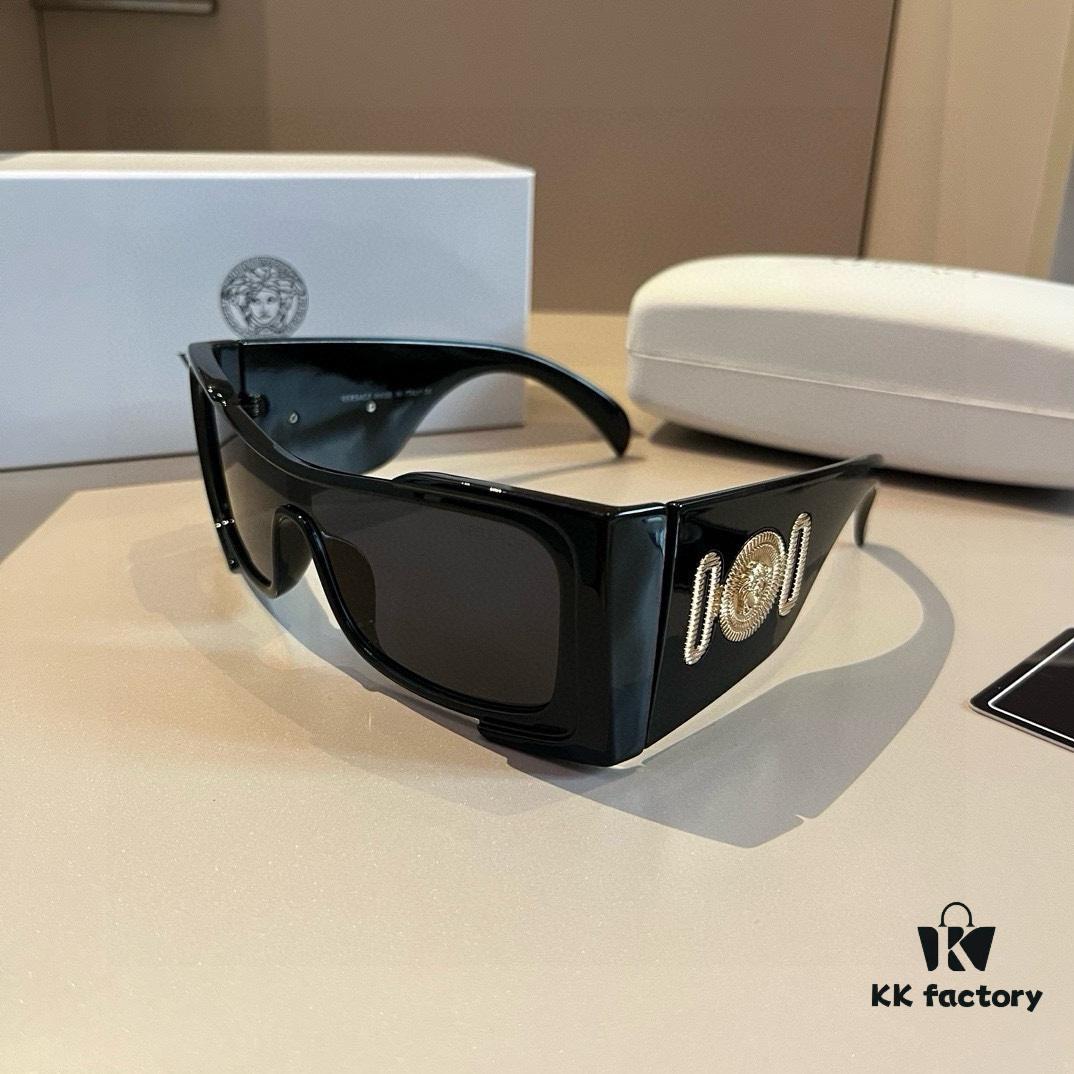VERSACE Sunglasses 🕶️ Eyewear