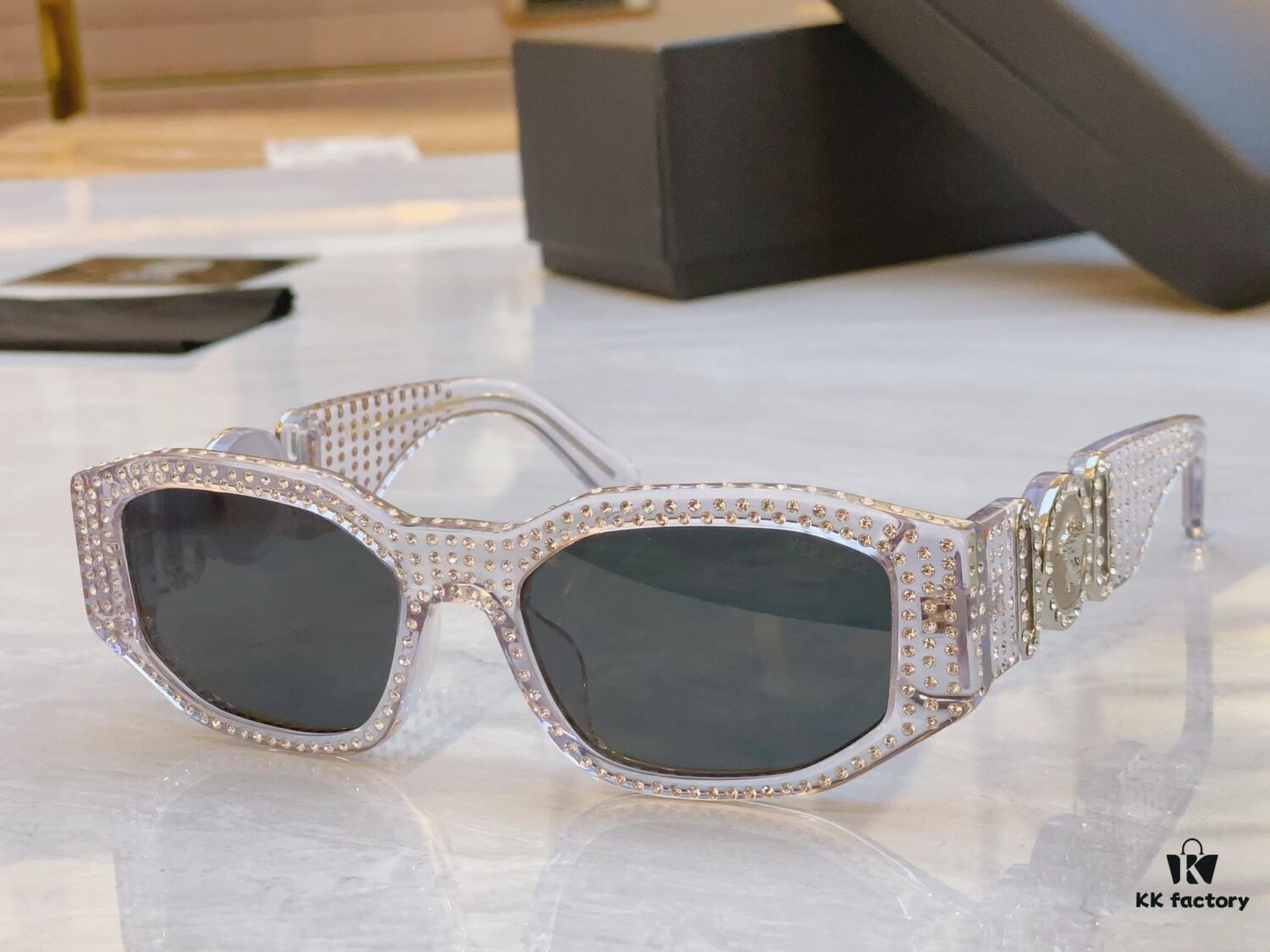 VERSACE New Model Sunglasses, MODEL: VE4361U, SIZE: 53□18-140