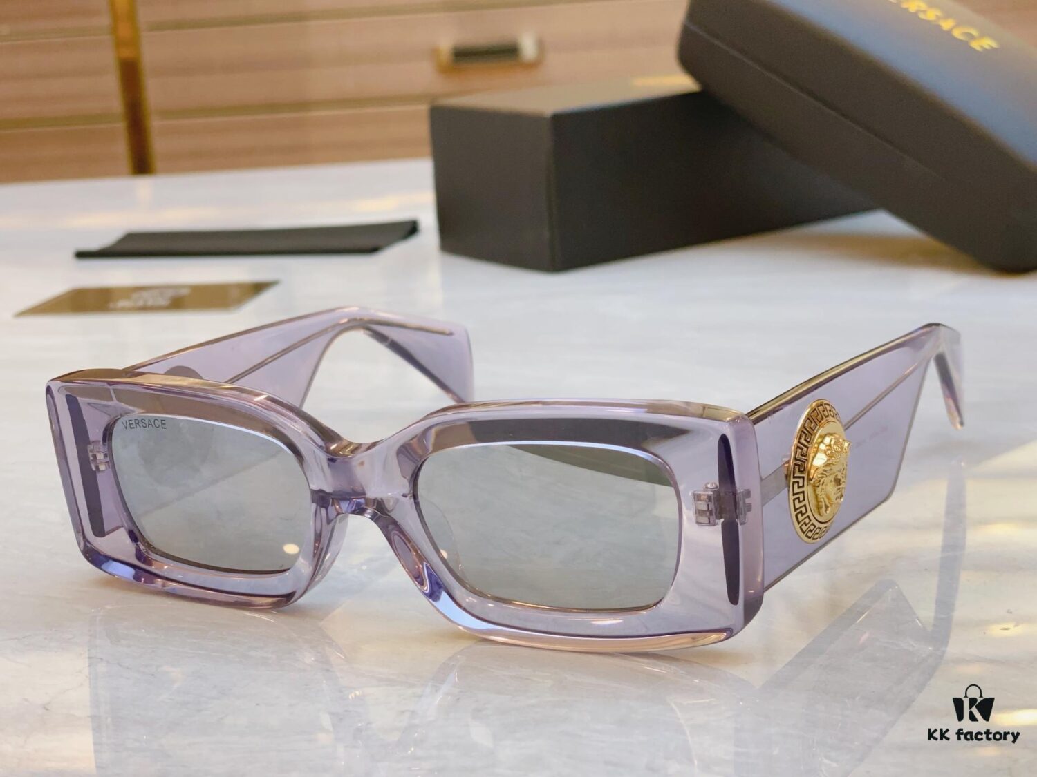6931f8b93a89a121ed549f4f VERSACE New Model Sunglasses, MODEL: VE4474U, SIZE: 52□20-140
