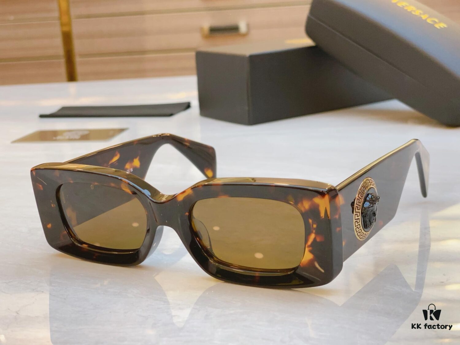 6931f8b93a89a121ed549f51 VERSACE New Model Sunglasses, MODEL: VE4474U, SIZE: 52□20-140