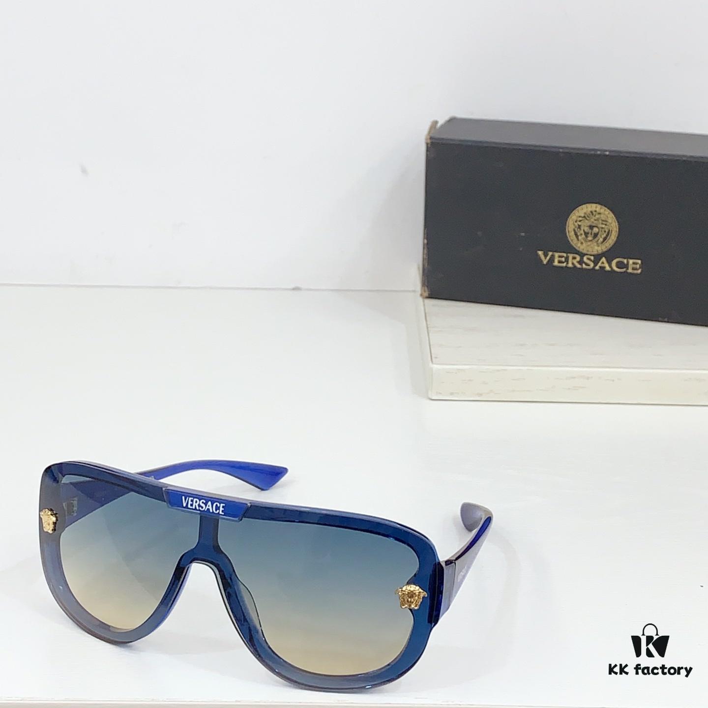150 VERSACE MOD: VE6561 Size: 147