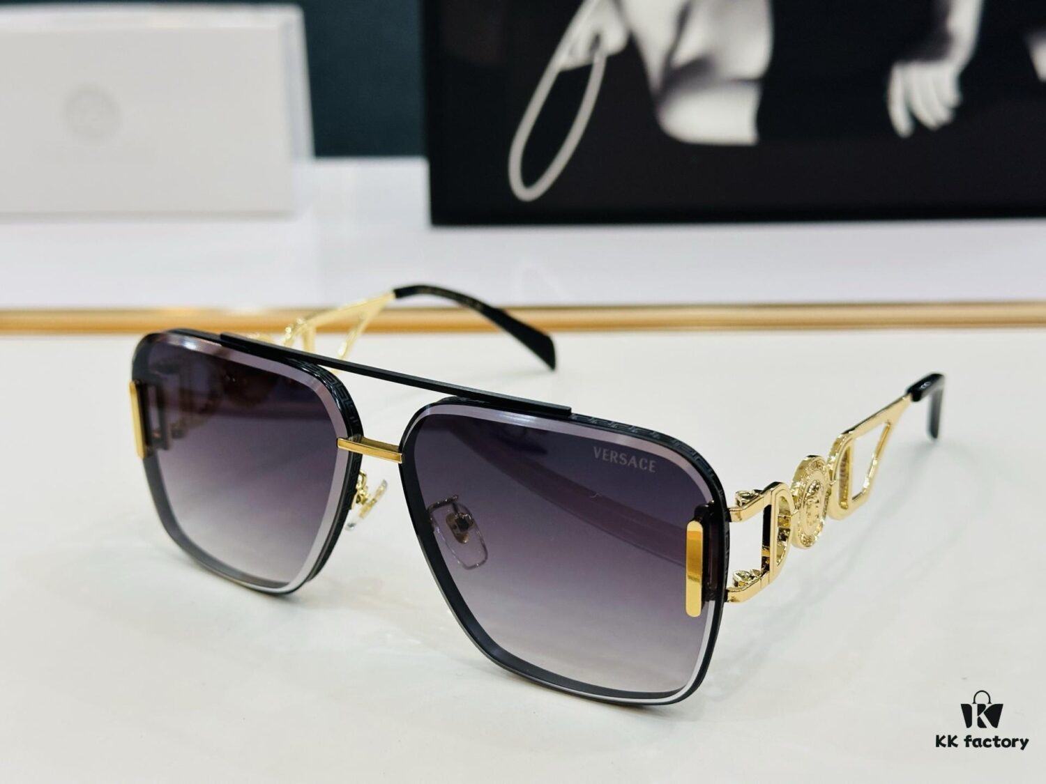 6931f8da3a89a121ed54a107 VERSACE V-Frame Sunglasses MOD: VE4707 Size: 62□12-145