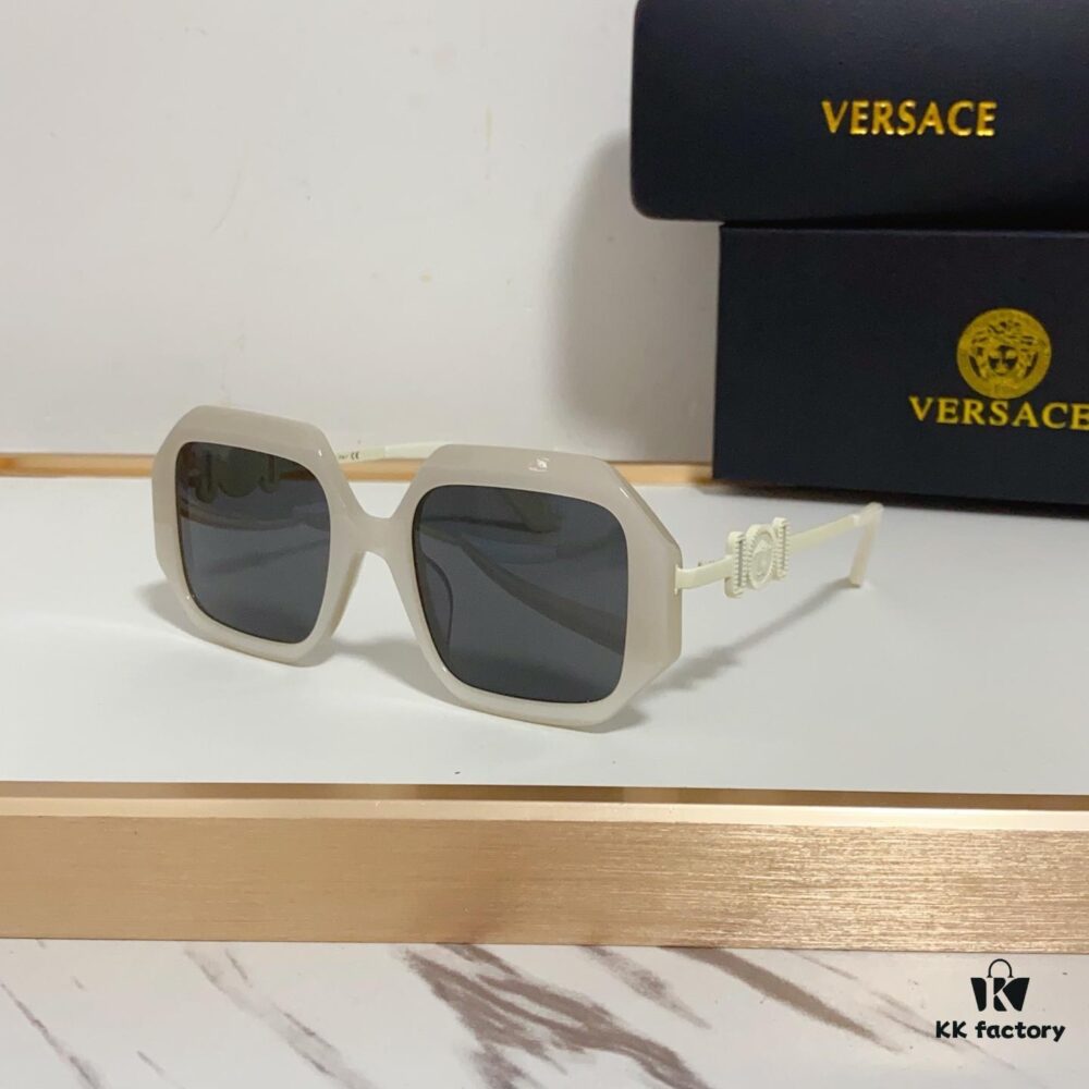 6931f8f33a89a121ed54a246 VERSACE 140 VE4481 Sunglasses, Size: 51-22-145