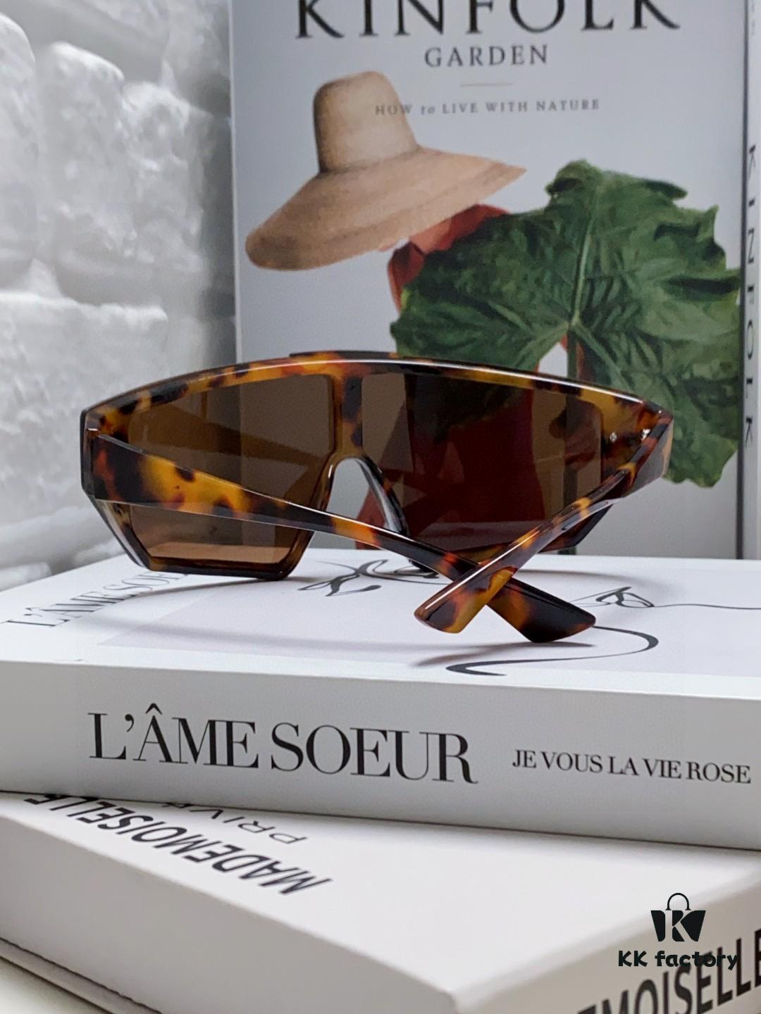 VERSACE Versace [Spring/Summer 2024 New Arrival] Unisex Sunglasses, One-Piece Mask-Style Eyewear