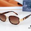 150 Versace MODEL: X29 SIZE: 53□21-142