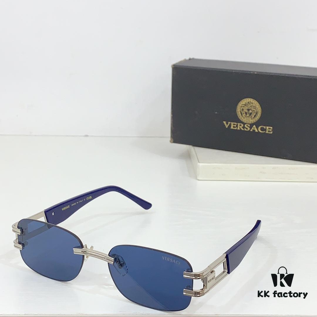 140 VERSACE MOD: MOD051 Size: 56-18-142 Sunglasses