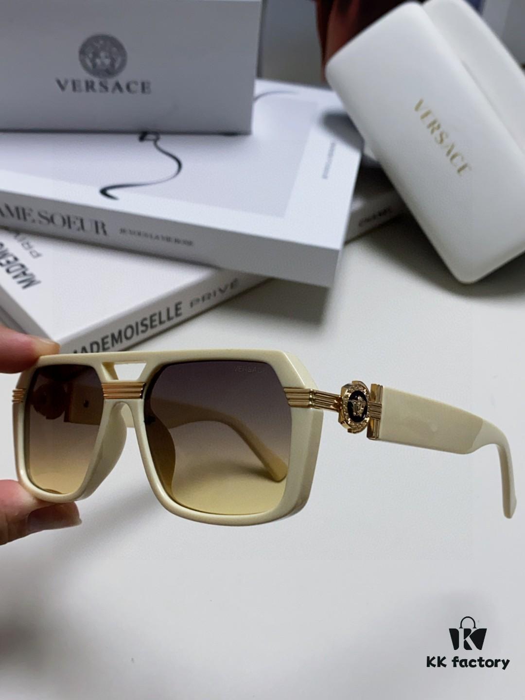 6931f9533a89a121ed54a796 VERSACE Unisex Classic Black and Gold Sunglasses Fashion Couple Shades VE4399