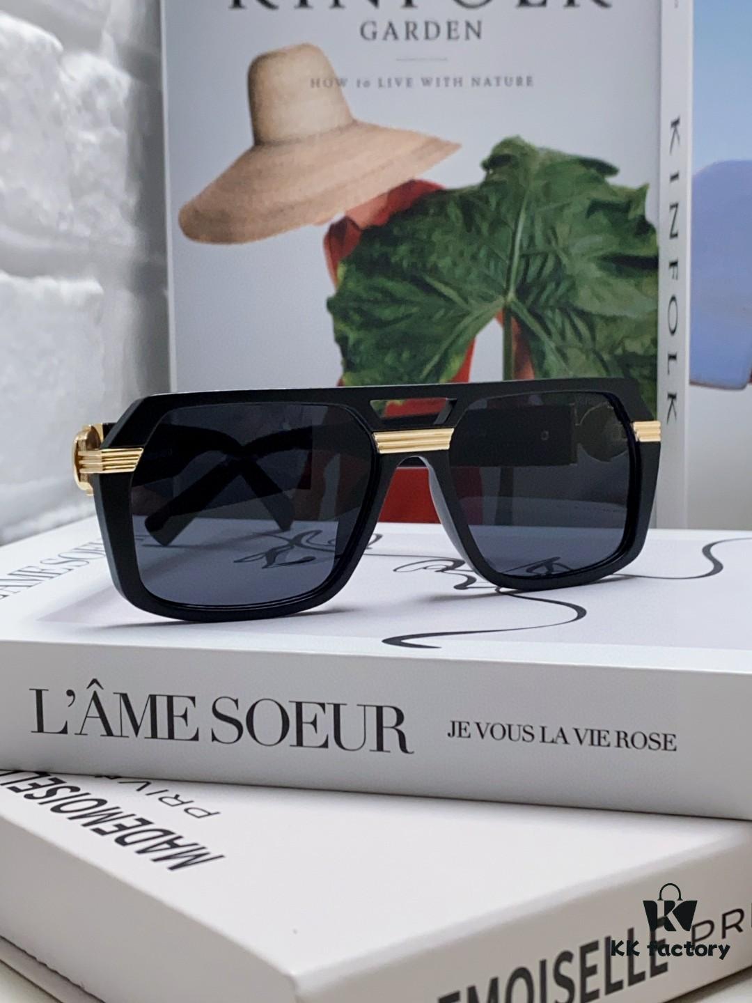6931f9613a89a121ed54a84f VERSACE Unisex Classic Black and Gold Sunglasses Fashion Couple Shades VE4399