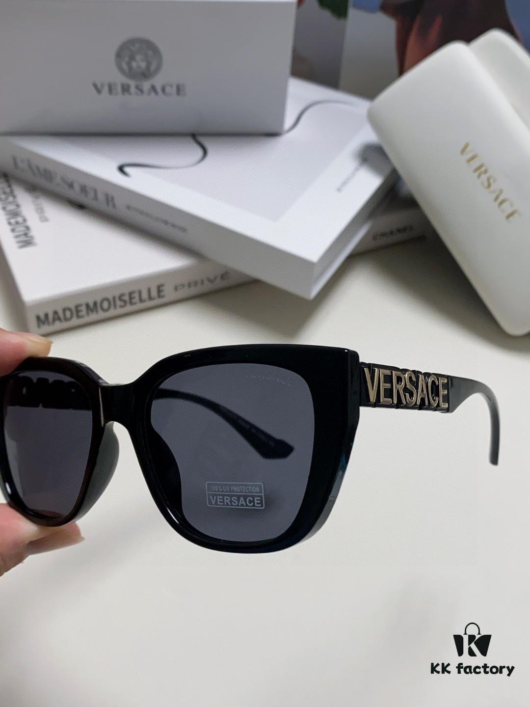 6931f9643a89a121ed54a87e VERSACE Versace Size: 53□18-145