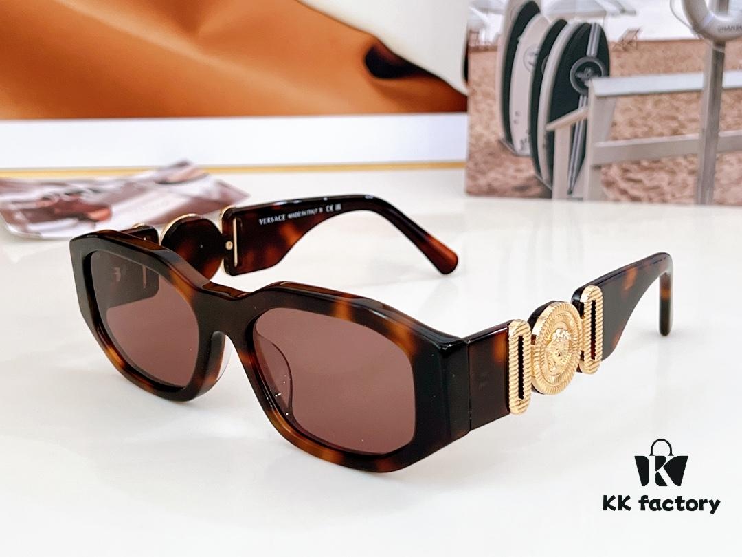 6931f96a3a89a121ed54a8d3 140 Versace MODEL: VE4361 Trendy Instagram-Famous Sunglasses, Iconic Temple Design, Unisex Style SIZE: 53-15-140