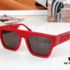 105 Versac*VE4430U SIZE: 53-20-140