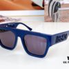 105 Versac*VE4430U SIZE: 53-20-140
