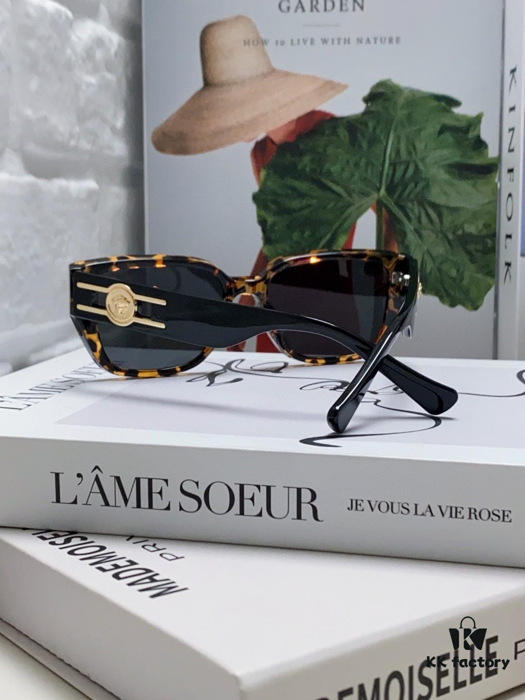 6931f9703a89a121ed54a924 Versace Unisex Retro Stylish Narrow Frame Black Sunglasses with White Frame High-End Fashion