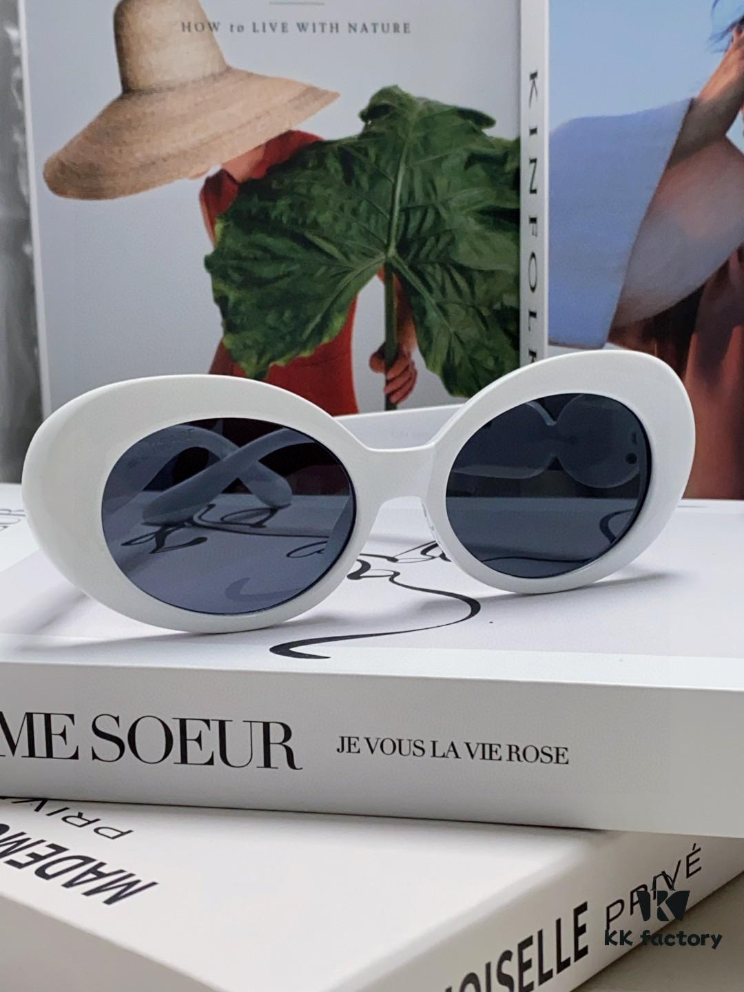 6931f9743a89a121ed54a958 VERSACE Versace 2024 Latest Model C Style European and American High-End Unisex Round Frame Retro Casual Sunglasses, Celebrity-Inspired Carved Sun Protection Shades