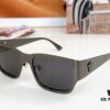 140 VERSAC* MODEL: VE2262 SIZE: 56□18-140