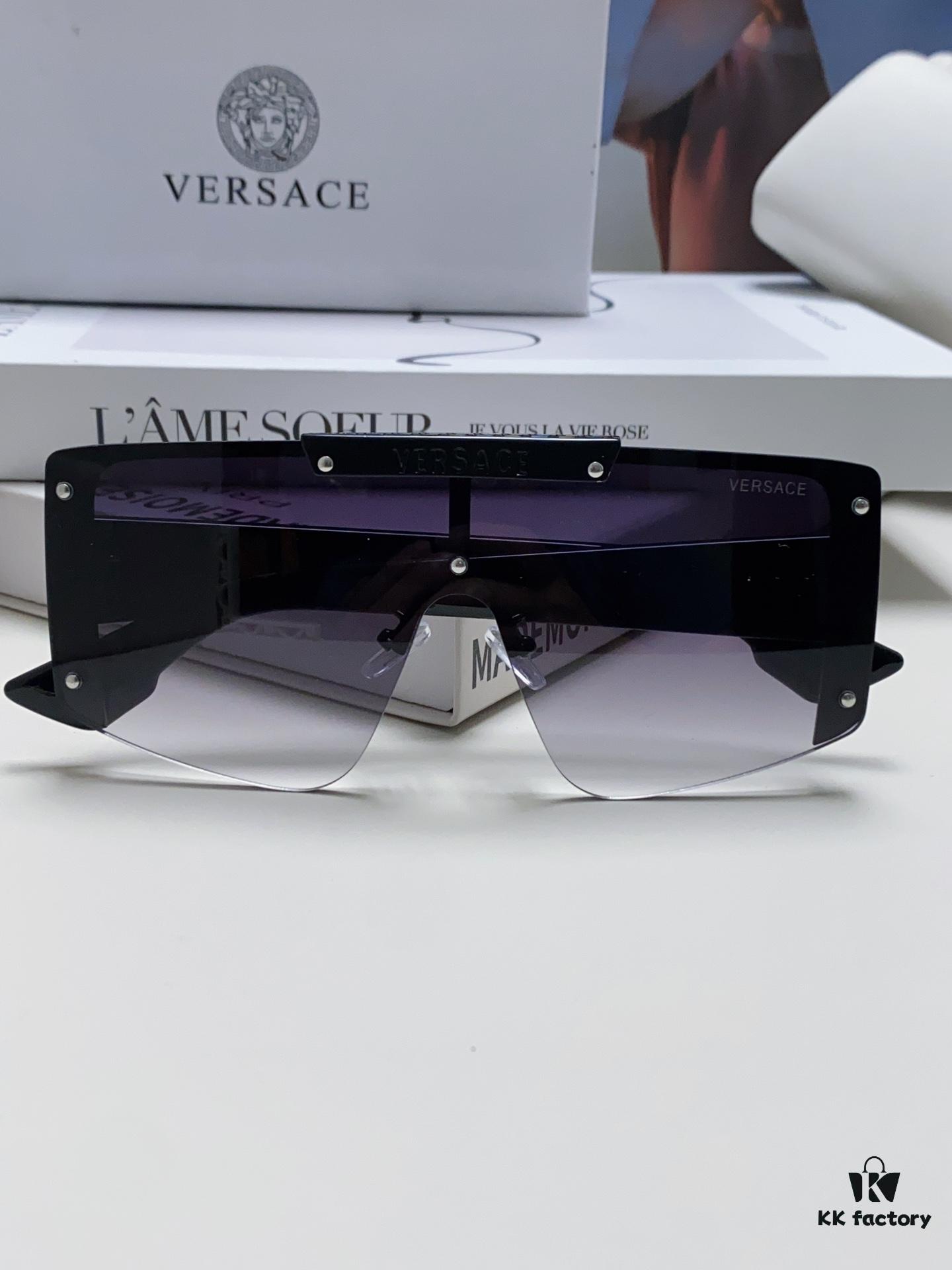 VERSACE Versace Runway Collection Selection - Vibrant and Bold Colors
