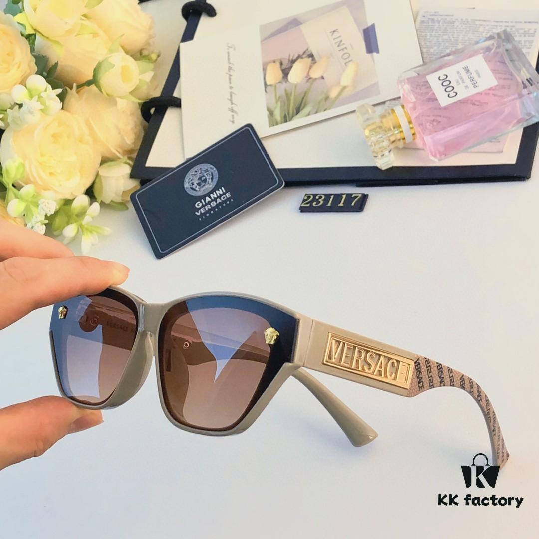 Versace 2024 New Fashion Sunglasses for Women, Stylish European and American Trend, Slimming and Versatile Casual Sunglasses