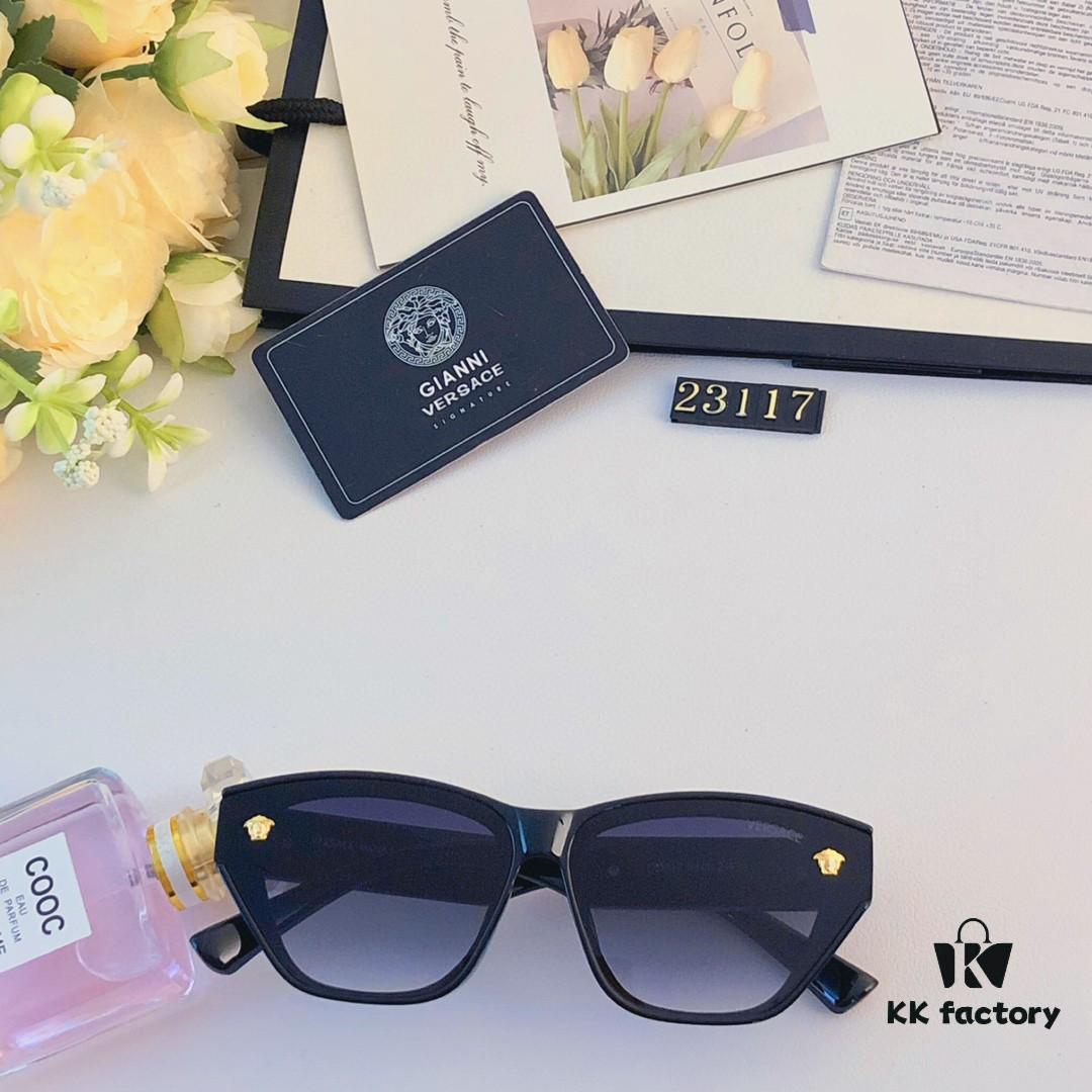 Versace 2024 New Fashion Sunglasses for Women, Stylish European and American Trend, Slimming and Versatile Casual Sunglasses