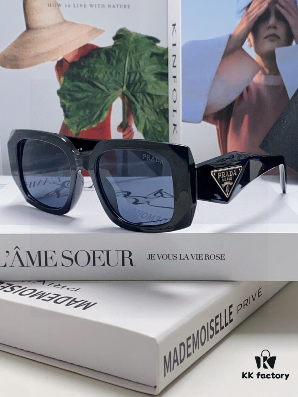 6931f9a83a89a121ed54ac1c Prada 2025 New Retro Inverted Triangle Logo Sunglasses for Women, Stylish and Slimming Square Frame, High-End Fashion Sun Glasses