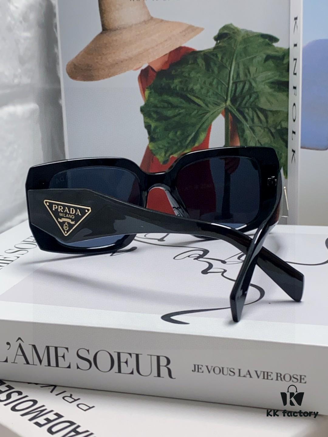 6931f9a83a89a121ed54ac1e Prada 2025 New Retro Inverted Triangle Logo Sunglasses for Women, Stylish and Slimming Square Frame, High-End Fashion Sun Glasses