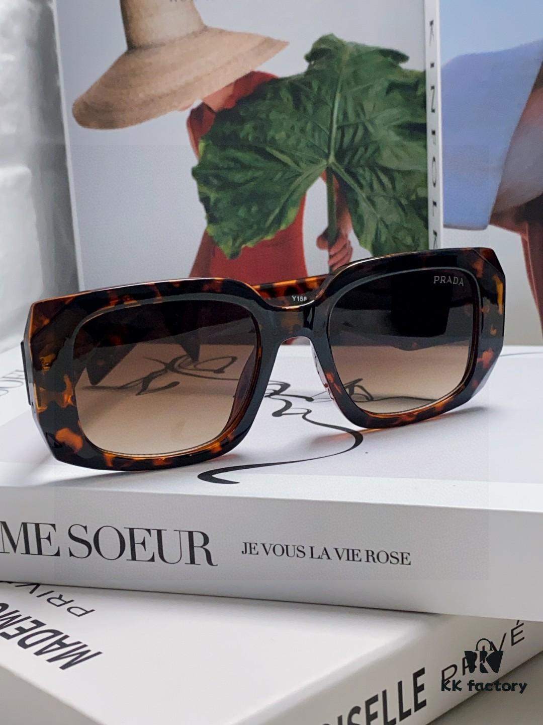 6931f9a93a89a121ed54ac27 Prada 2025 New Retro Inverted Triangle Logo Sunglasses for Women, Stylish and Elegant Square Frame, Slimming Design
