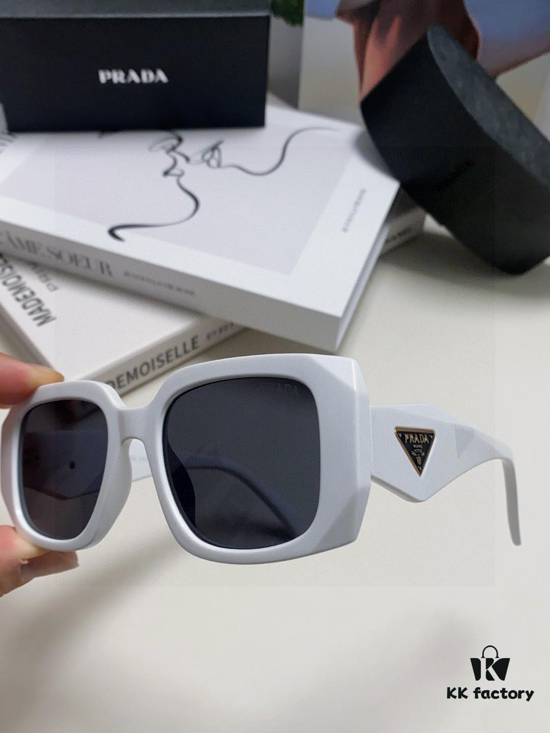 6931f9aa3a89a121ed54ac35 Prada 2025 New Retro Inverted Triangle Logo Sunglasses for Women, Stylish and Slimming Square Frame, High-End Fashion Sun Glasses
