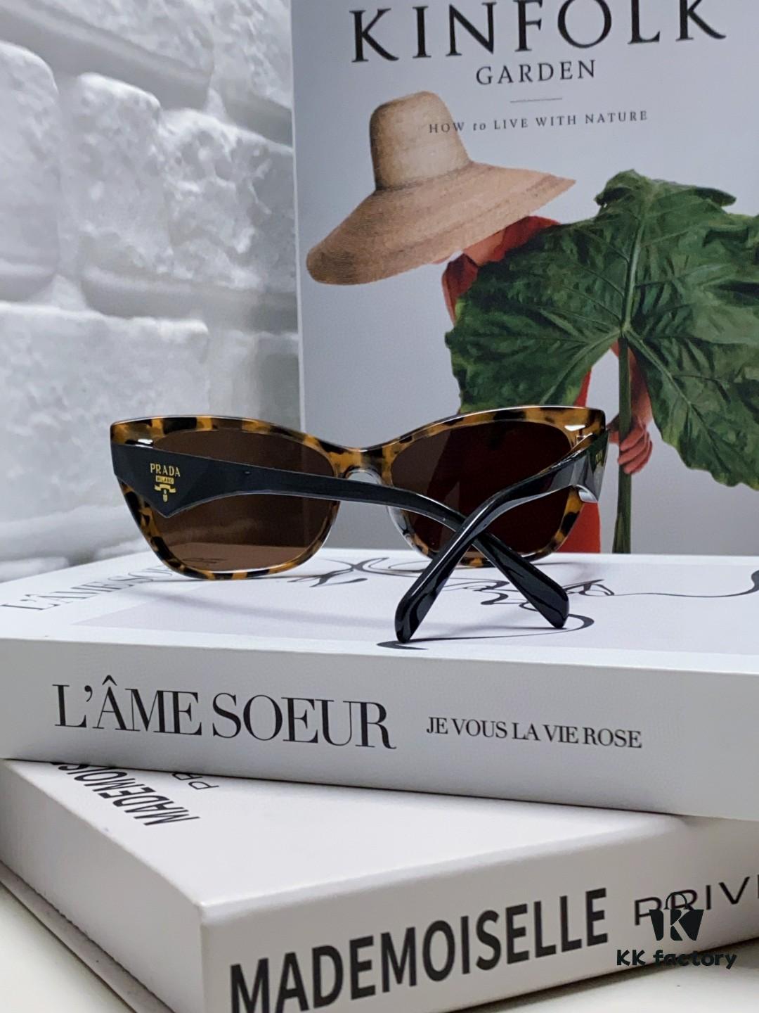 PRADA 2025 New Arrival Avant-Garde Men's Rectangular Sunglasses
