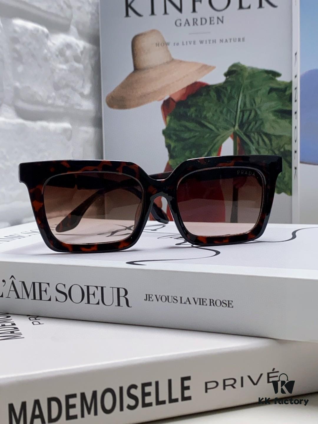 6931f9cc3a89a121ed54ae1f Prada PRADA 👏 2025 First Look New Arrival Top Men's Wear Color-Blocked Sporty Design Original Logo 3D Embossed Simple and Stylish Unisex Eyewear Sunglasses