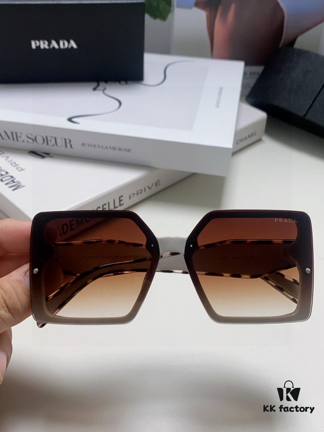 6931f9e03a89a121ed54af2d Prada 2025 New Arrival Fashion Minimalist Gradient Sunglasses for Round Face, Square Korean Style UV Protection Retro Instagram-Inspired Sunglasses