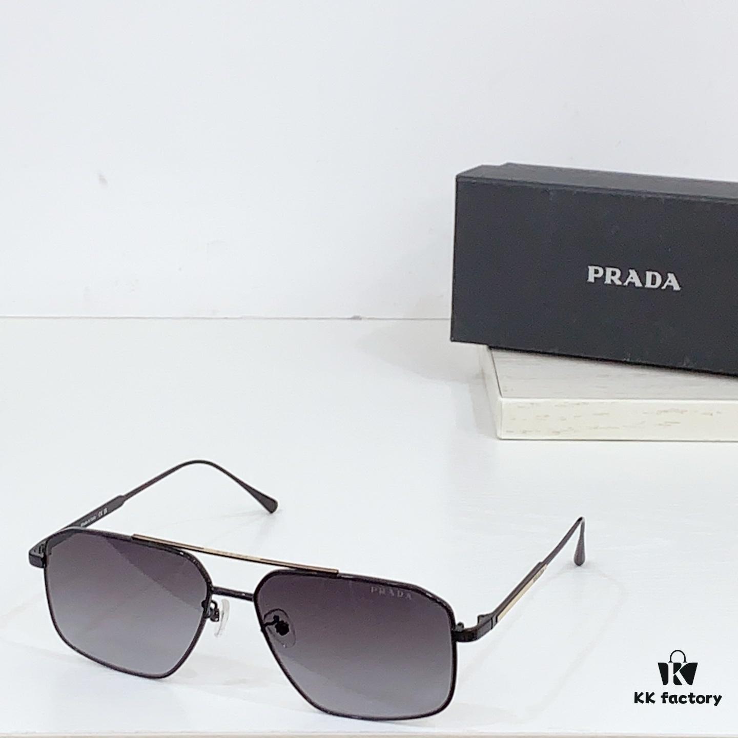 140 PRADA Model: PR166 Size: 60-15-145 Sunglasses