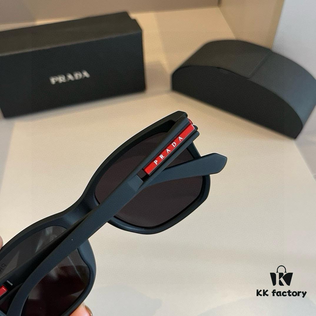 6931fa133a89a121ed54b11c Prada Unisex Trendy Oversized Sunglasses for Street Style, Lightweight Design with Comfortable Nose Bridge
