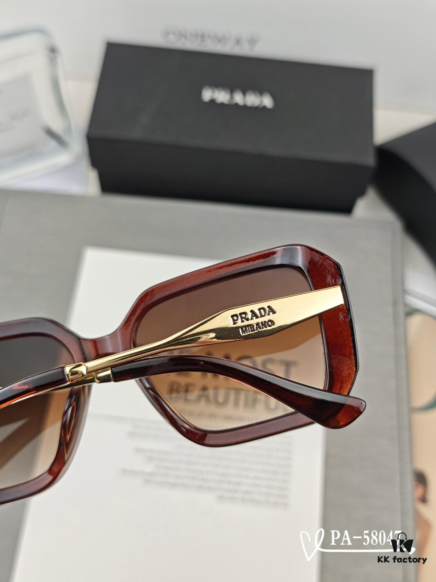 6931fa163a89a121ed54b13b PRADA - New Lightweight Sunglasses with Polaroid Resin Lenses, TR Frame for Comfortable Wear, UV Protection, Fashion Statement for Travel and Driving